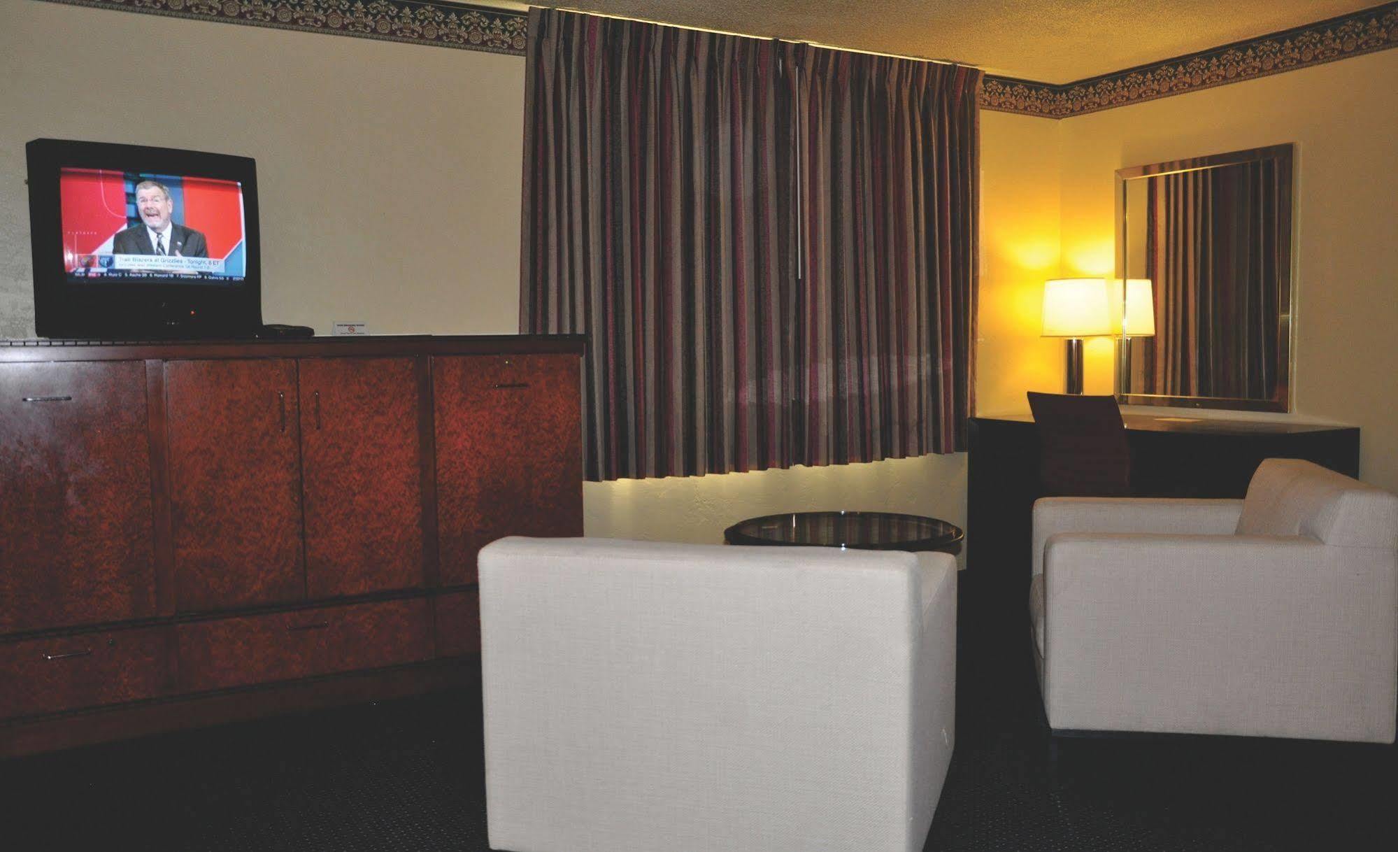 Travelers Inn Manteca Esterno foto