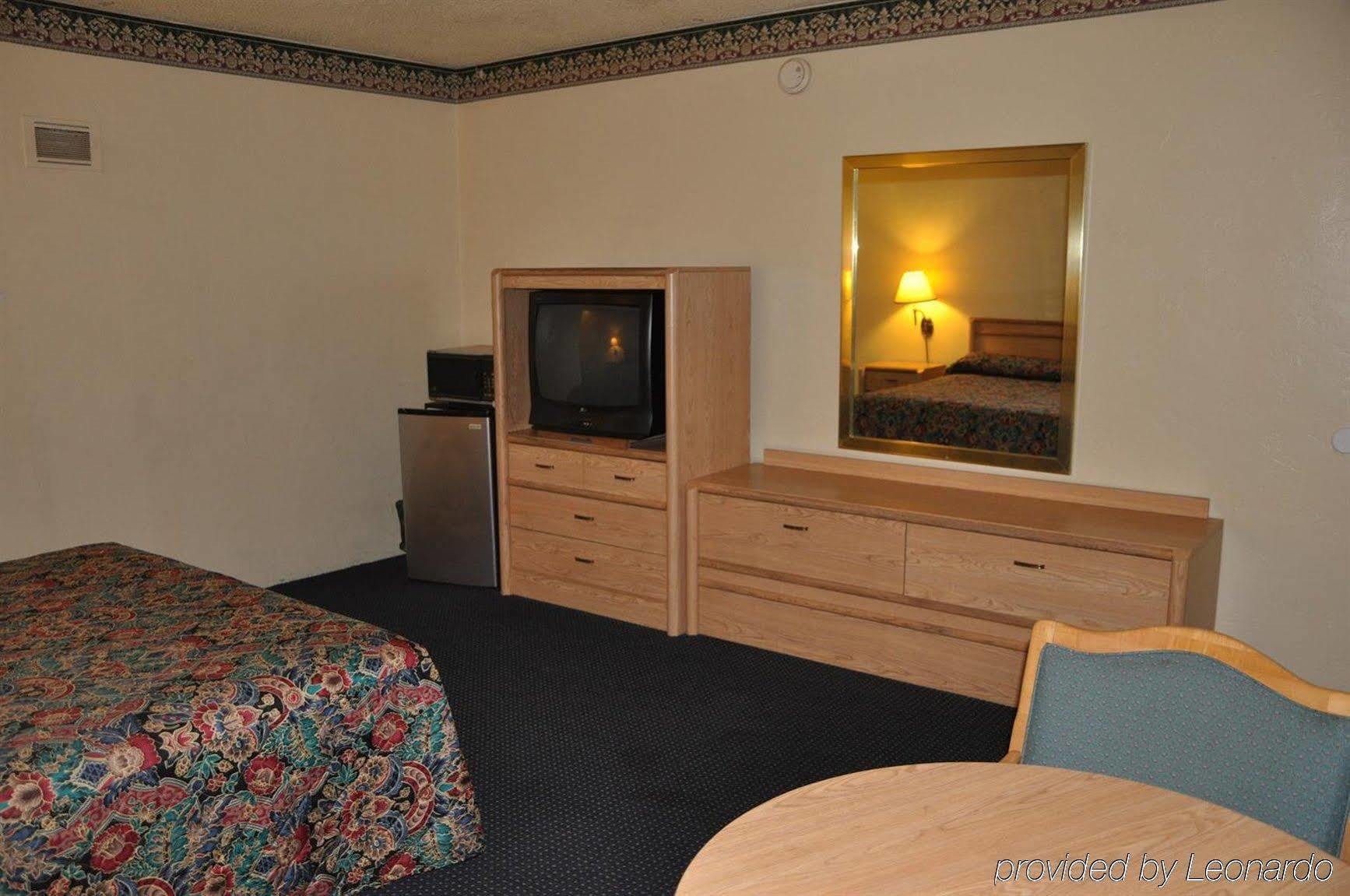 Travelers Inn Manteca Esterno foto